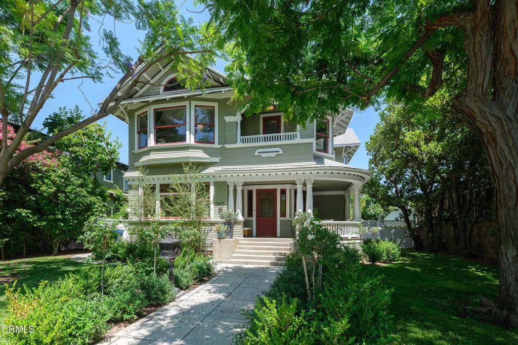 Los Angeles, CA 90042,5915 Echo St. ST
