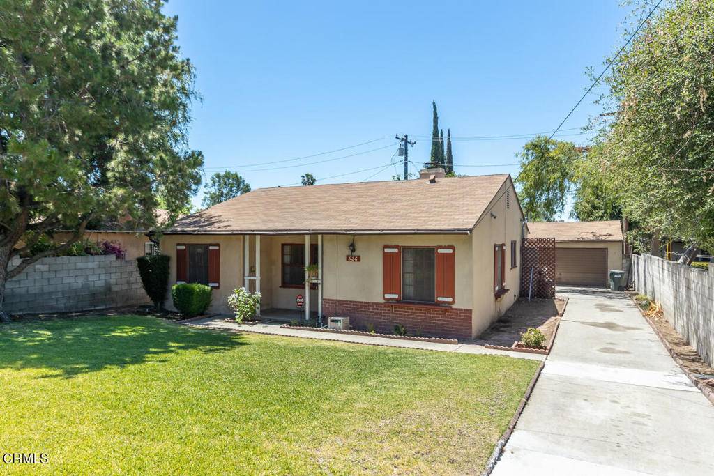 Altadena, CA 91001,526 W Altadena DR