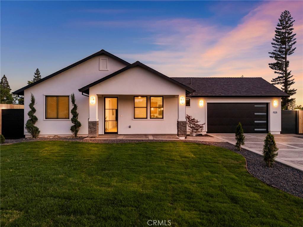 Paradise, CA 95969,776 Camellia DR
