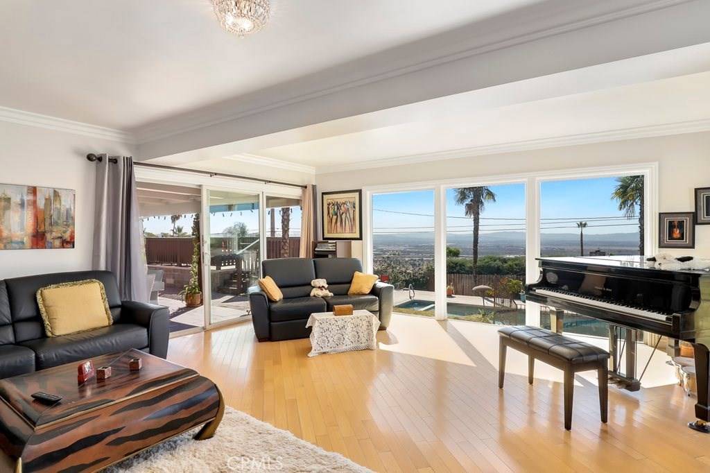 Bradbury, CA 91008,2312 Golden Meadow DR