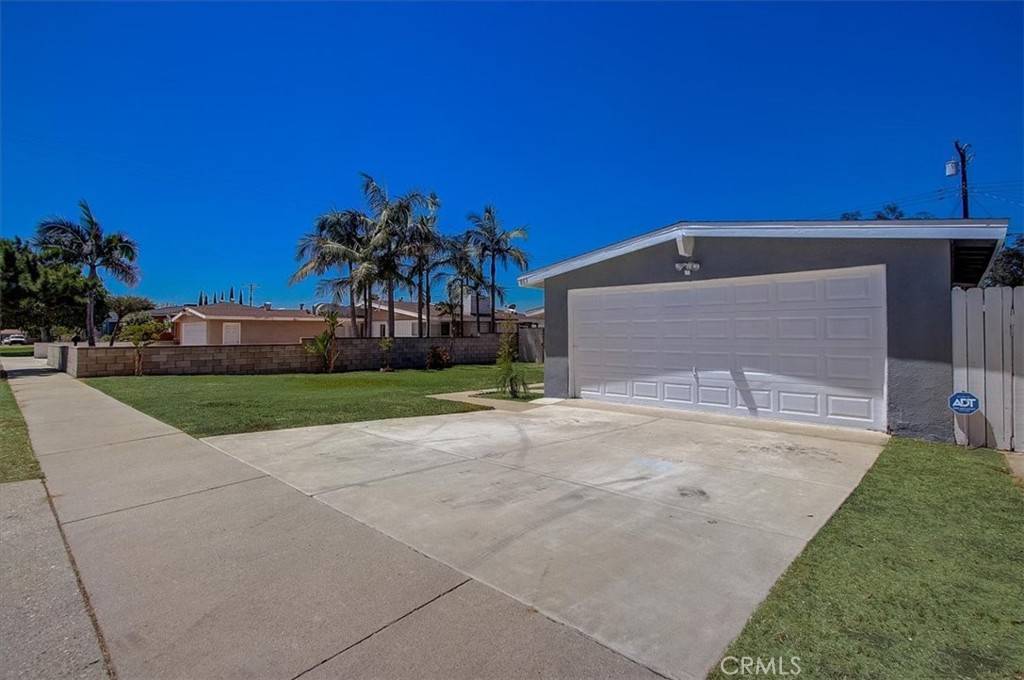 Glendora, CA 91740,863 Starcrest DR