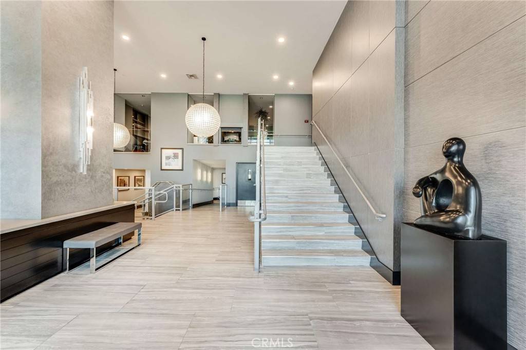 Long Beach, CA 90802,400 W Ocean BLVD #206