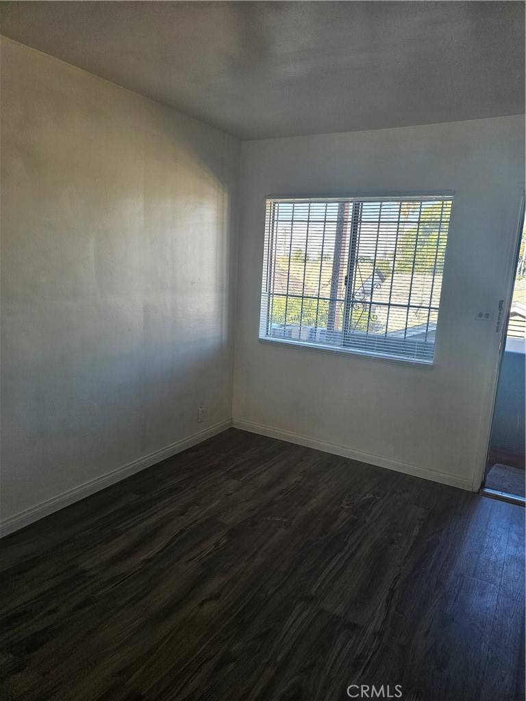 Los Angeles, CA 90044,1244 1/4 87th #1/4