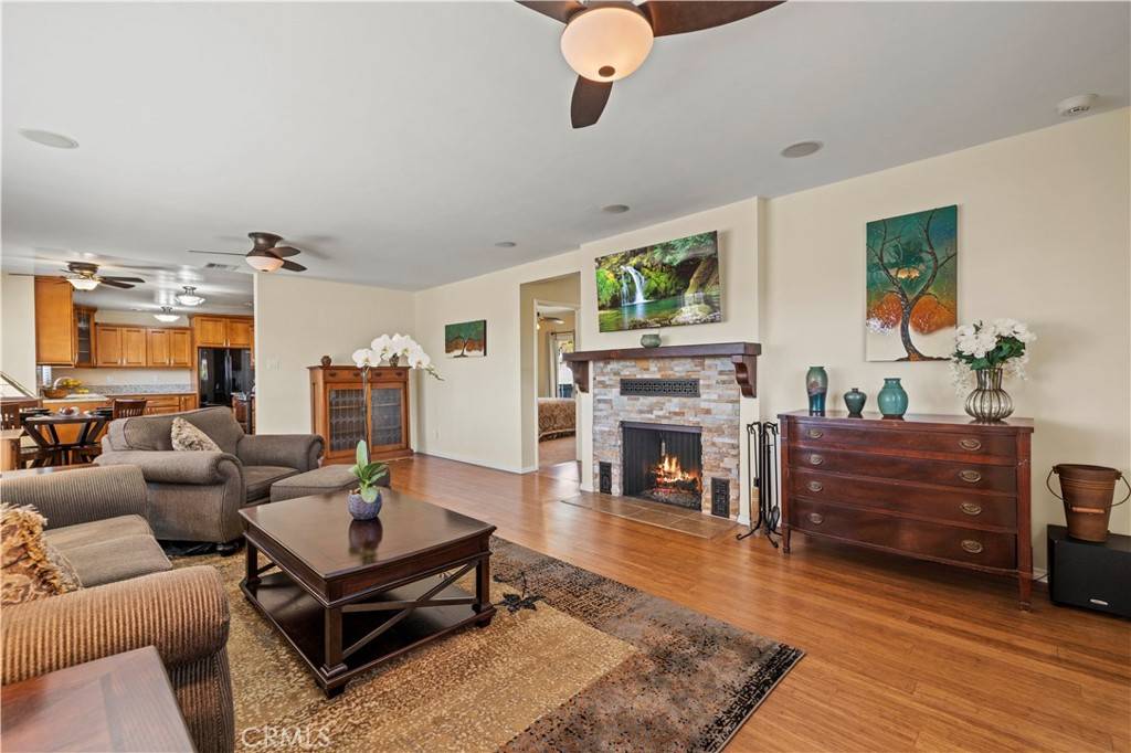 Tujunga, CA 91042,10630 Redmont AVE