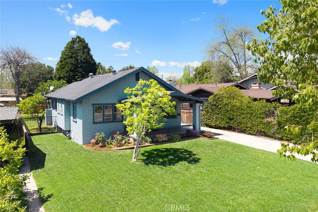 Pasadena, CA 91104,859 N Chester AVE