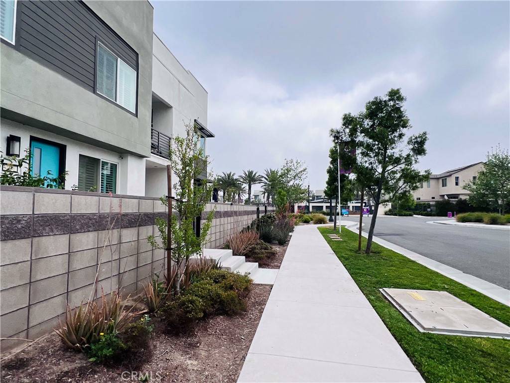 Ontario, CA 91761,3641 S Allston Paseo #9