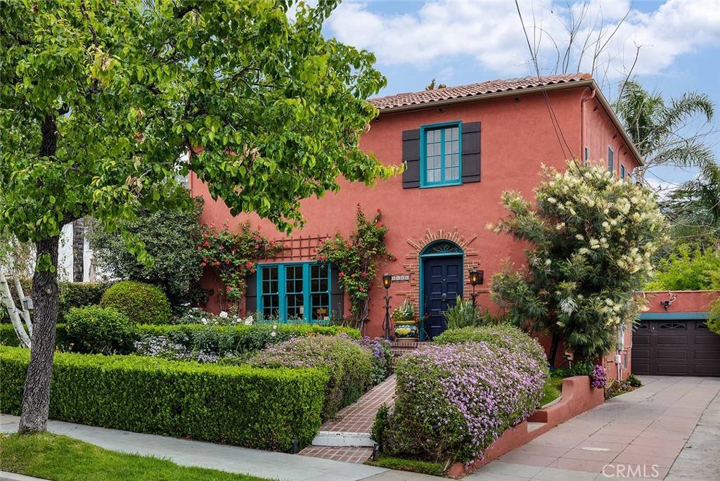 Glendale, CA 91202,1466 N Pacific AVE