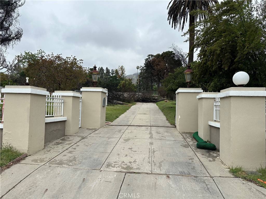 Altadena, CA 91001,1185 E Altadena DR