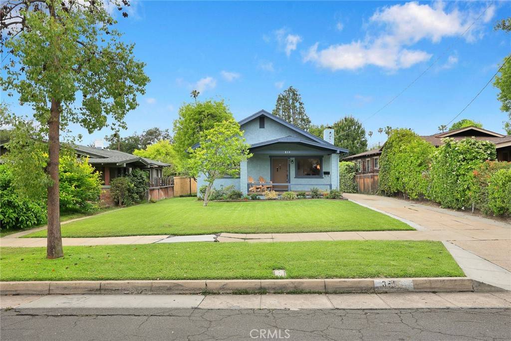 Pasadena, CA 91104,859 N Chester AVE