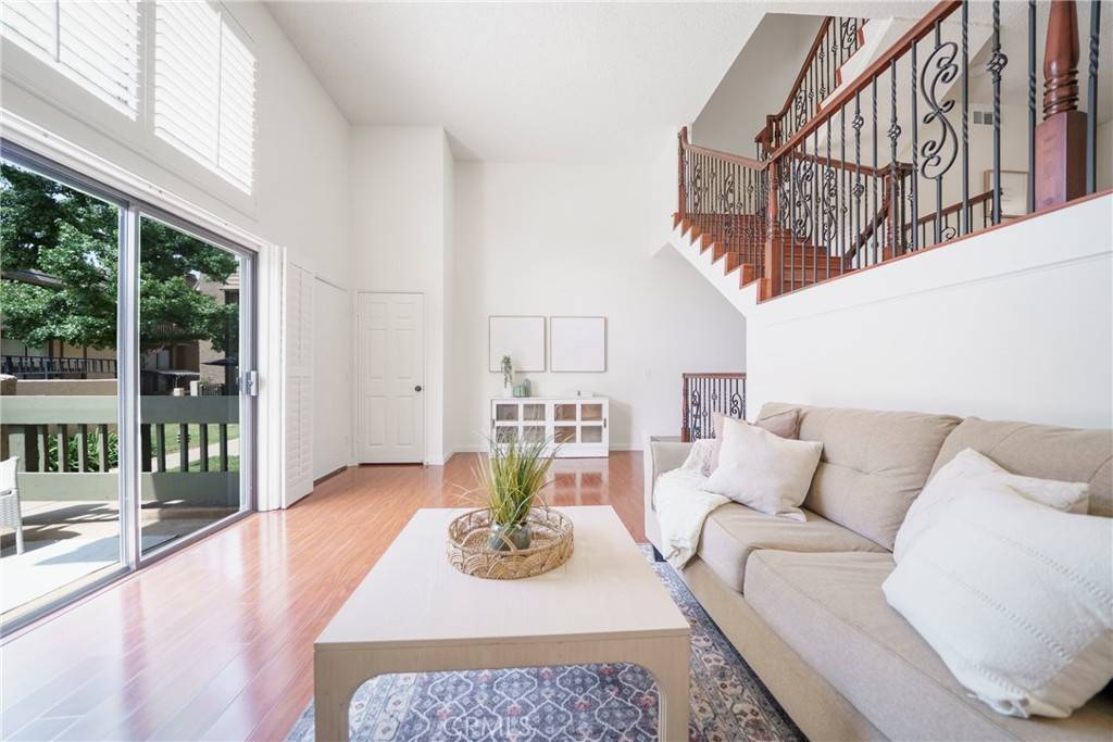 Duarte, CA 91010,1927 Huntington Dr. #C