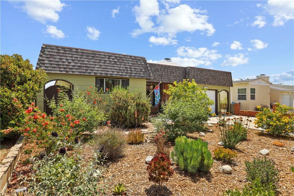 North Hollywood, CA 91606,6450 Denny AVE