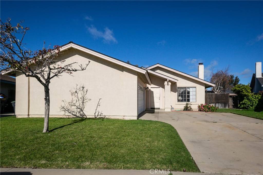 Santa Maria, CA 93458,1047 Colebrook DR