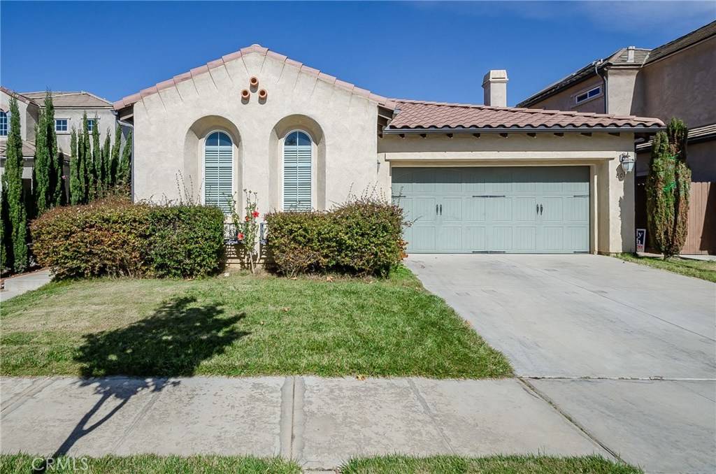 Santa Maria, CA 93458,801 W Della DR