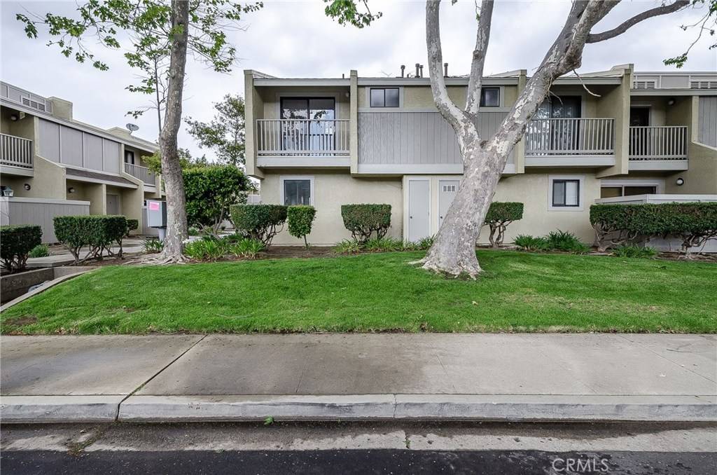 Lompoc, CA 93436,1105 W Cypress AVE #J