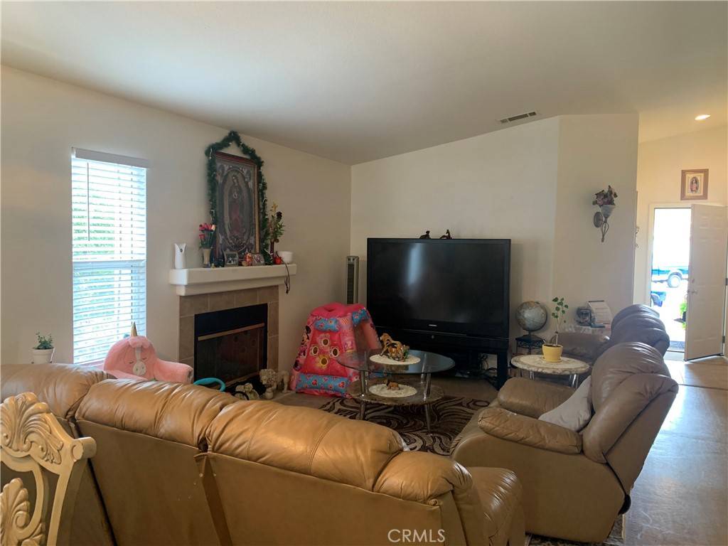 Santa Maria, CA 93454,728 Kelsey CT