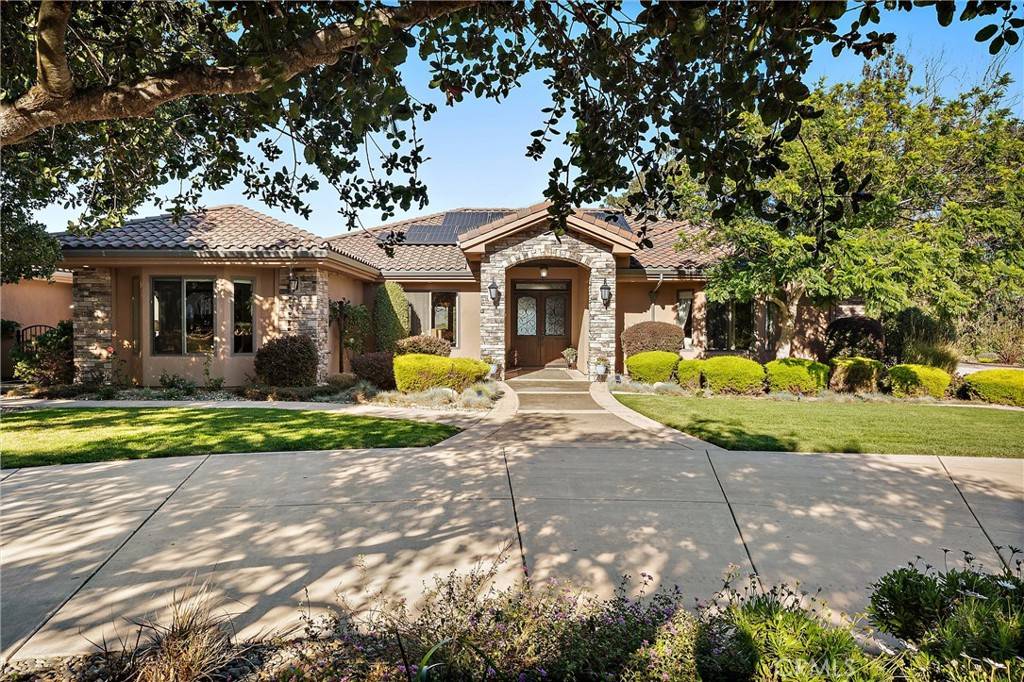 Arroyo Grande, CA 93420,325 Red Oak WAY