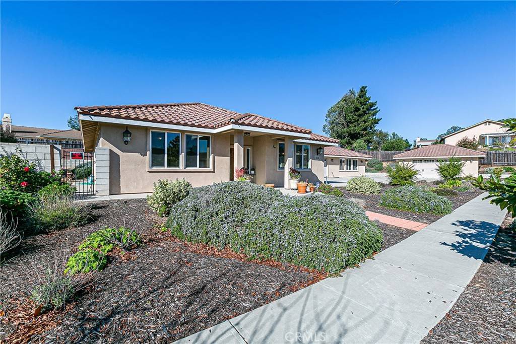 Nipomo, CA 93444,954 Camellia DR