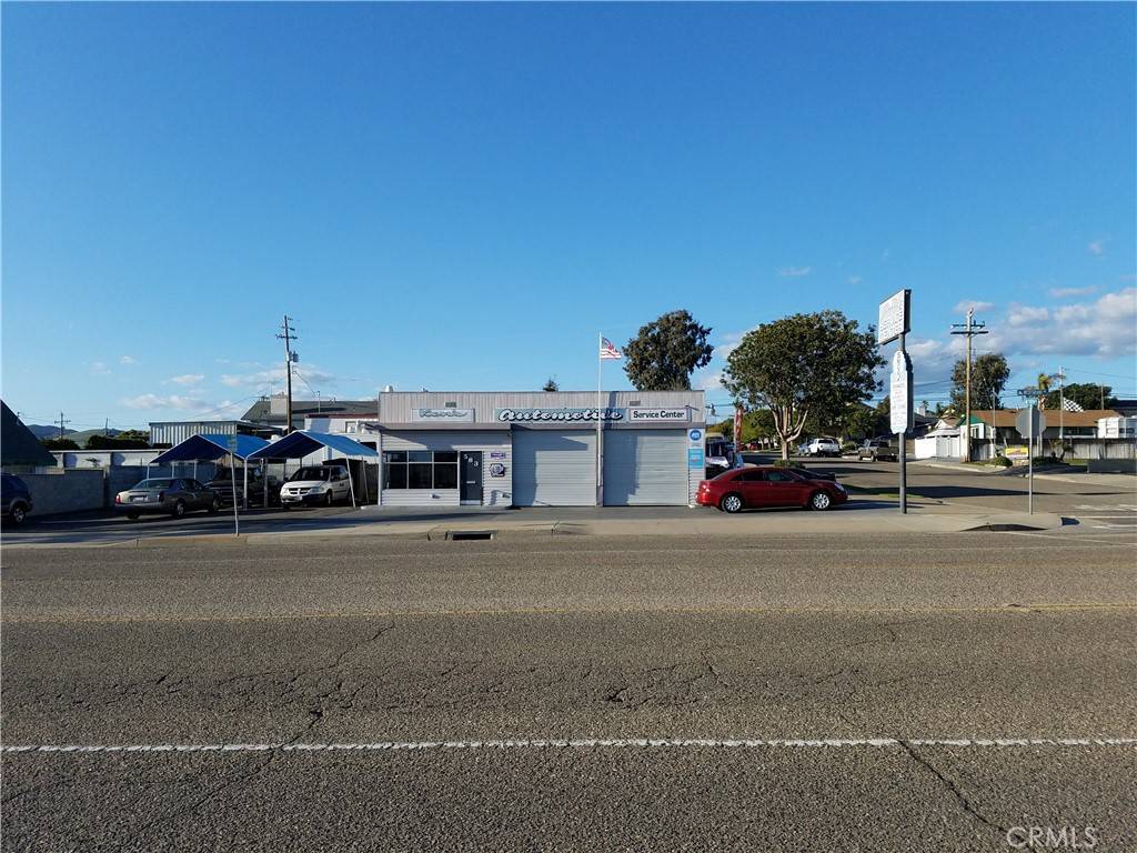 Grover Beach, CA 93433,583 W Grand AVE