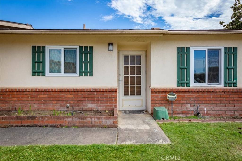 Santa Maria, CA 93458,438 W Harding AVE