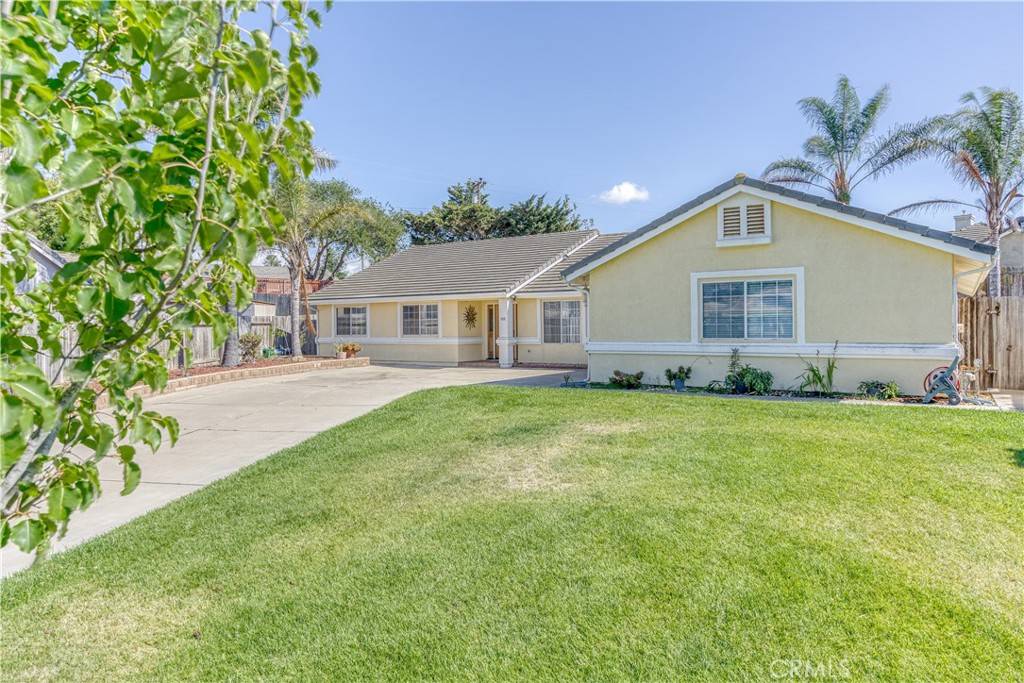 Santa Maria, CA 93455,672 Independence CT