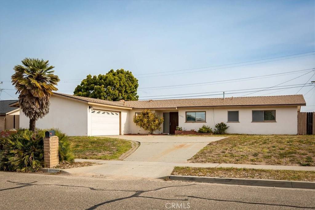 Santa Maria, CA 93455,3306 Fair Oaks DR