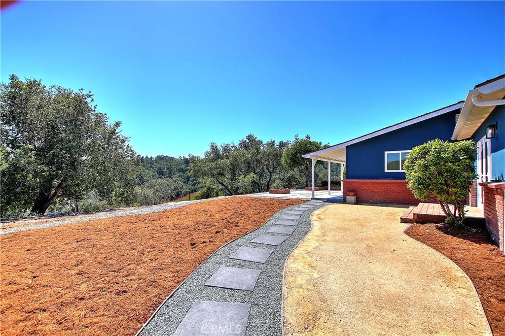 Arroyo Grande, CA 93420,1167 Antler DR