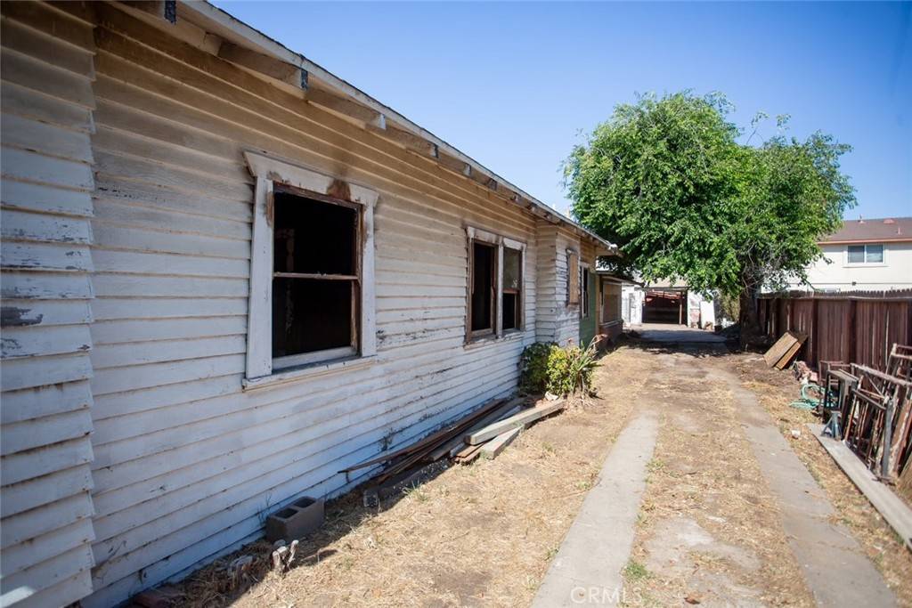 Santa Maria, CA 93458,506 S Lincoln