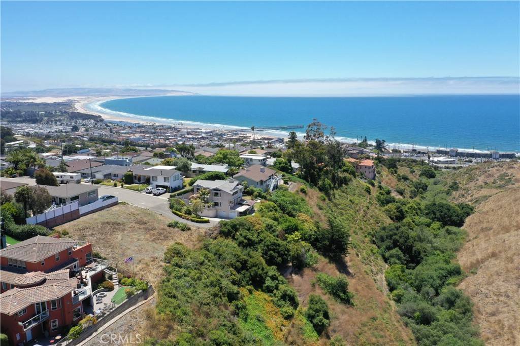 Pismo Beach, CA 93449,990 Fresno ST