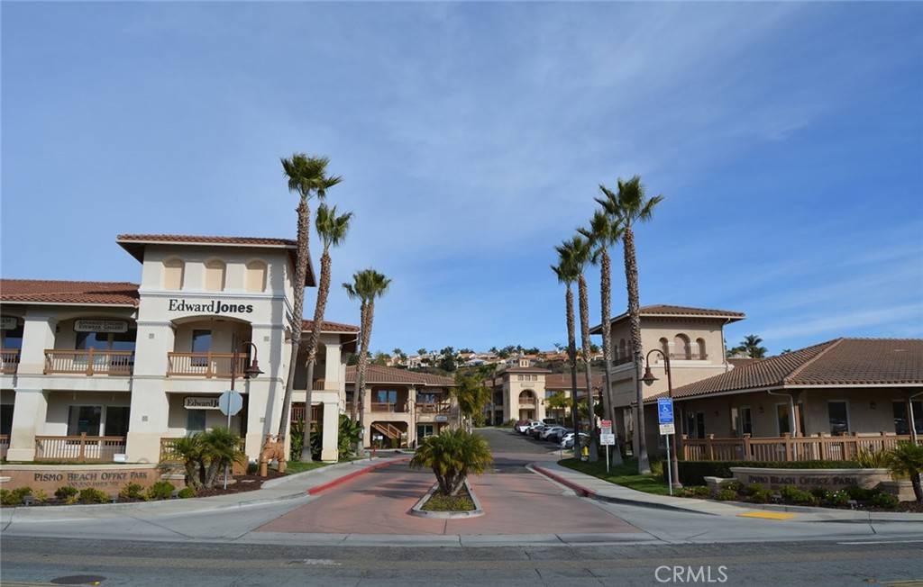 Pismo Beach, CA 93449,320 James WAY #210