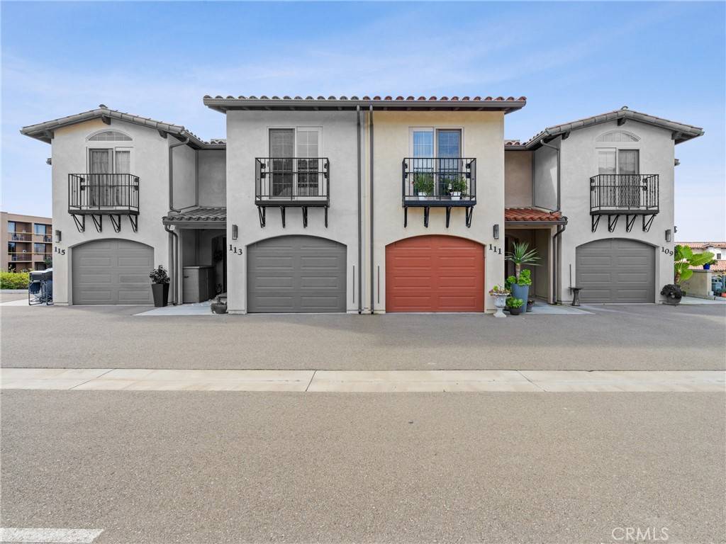 Pismo Beach, CA 93449,111 Greve PL