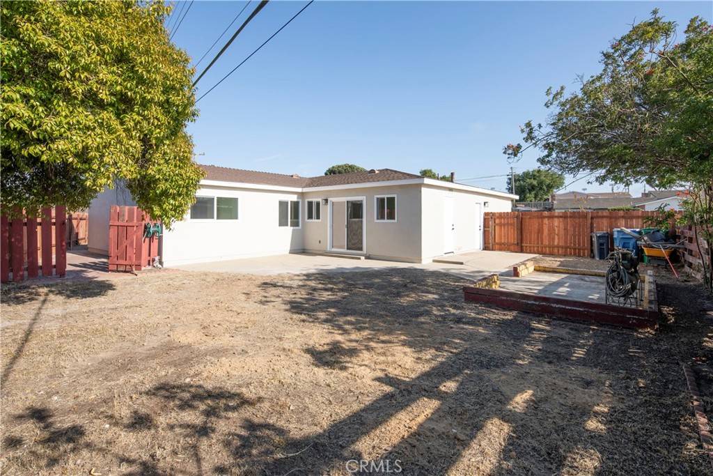 Santa Maria, CA 93455,927 Dahlia PL