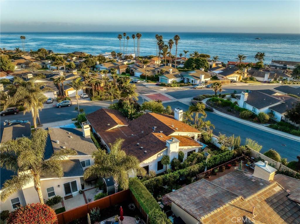 Pismo Beach, CA 93449,290 Encanto AVE