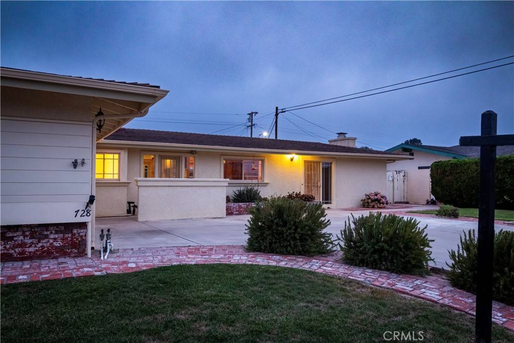 Santa Maria, CA 93455,728 Majestic DR