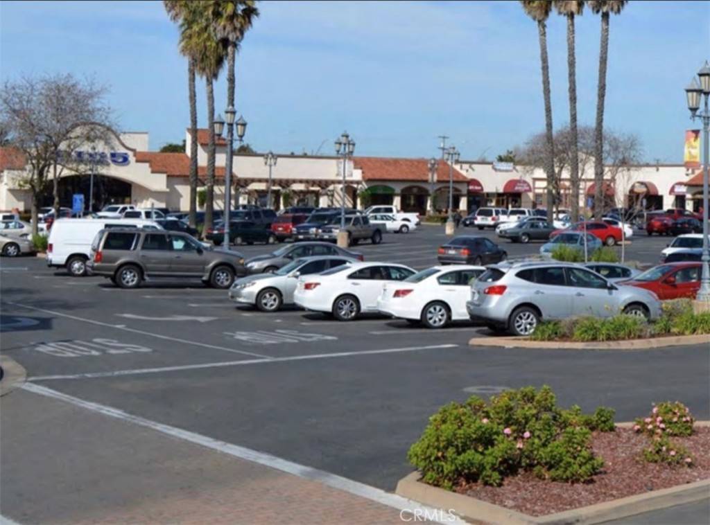 Santa Maria, CA 93454,229 Town Center West