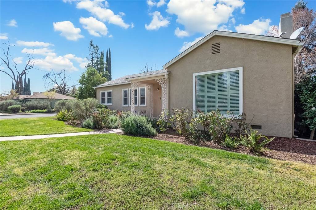 Visalia, CA 93277,519 S Divisadero ST