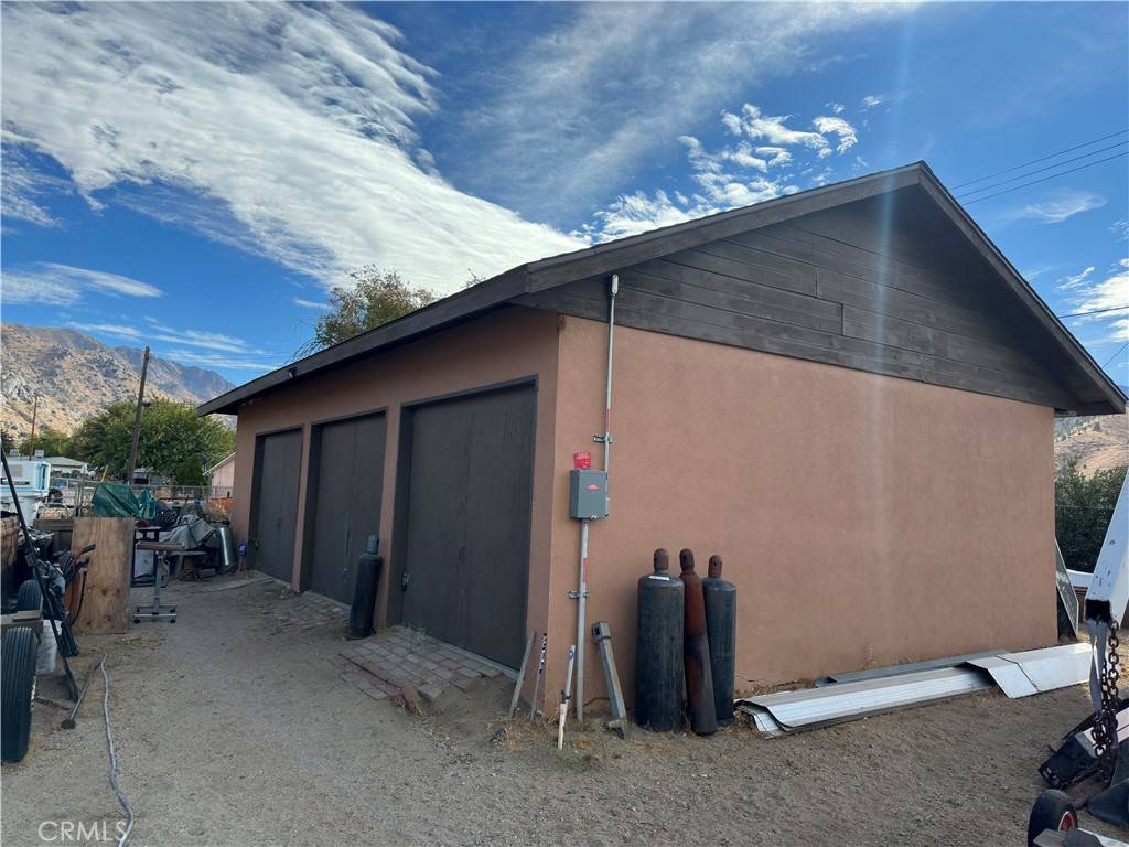 Lake Isabella, CA 93240,2412 Jerry AVE