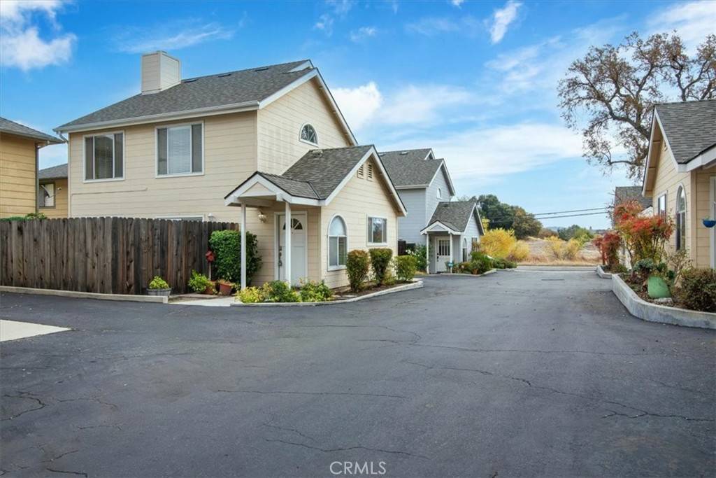 Atascadero, CA 93422,9323 Musselman DR #6