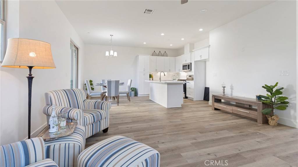 Arroyo Grande, CA 93420,370 S Halcyon RD