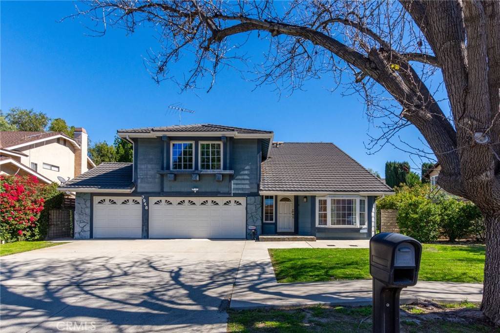Canoga Park, CA 91304,7948 Glade AVE
