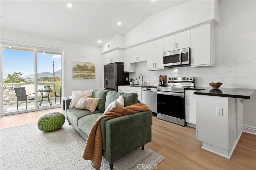 San Luis Obispo, CA 93405,945 Madonna RD #303