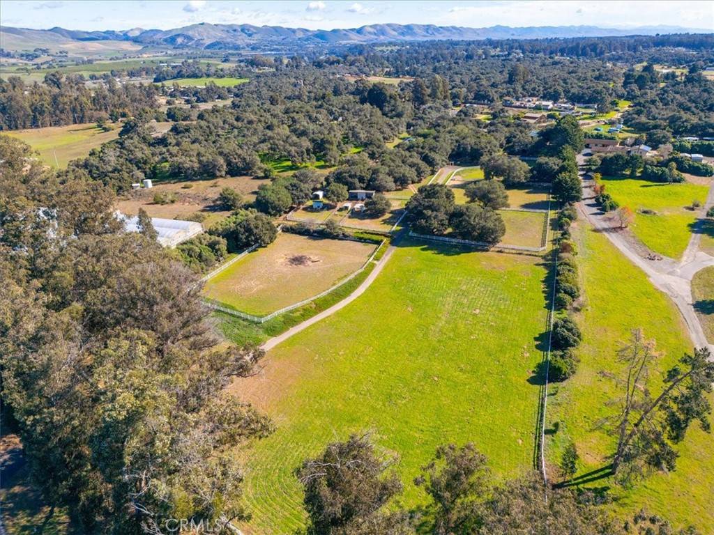 Arroyo Grande, CA 93420,425 W El Campo RD