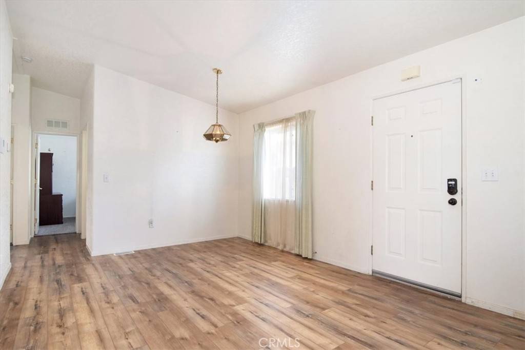 Santa Maria, CA 93458,906 Vista Montana