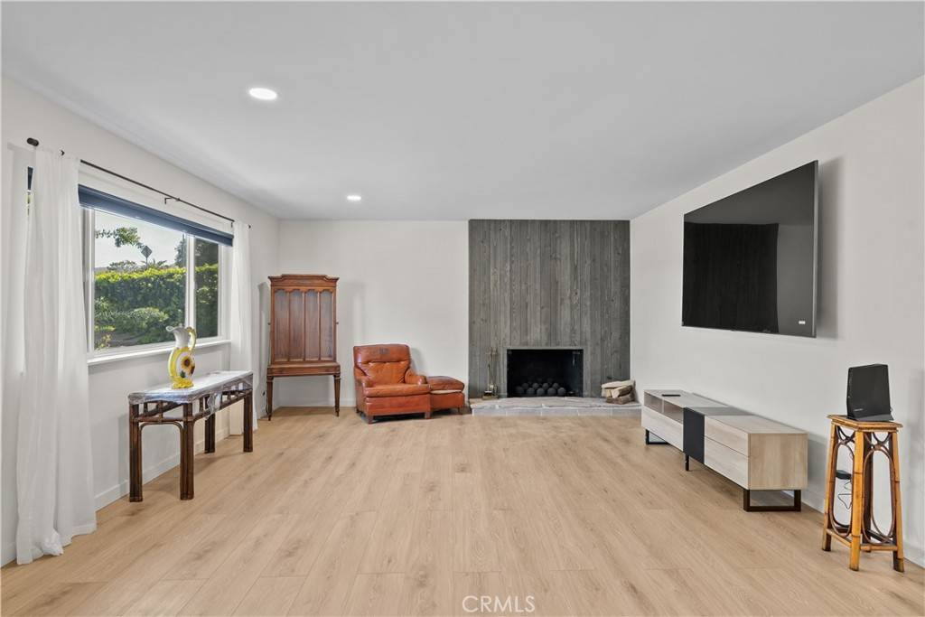 Lompoc, CA 93436,6 Santa Clara DR