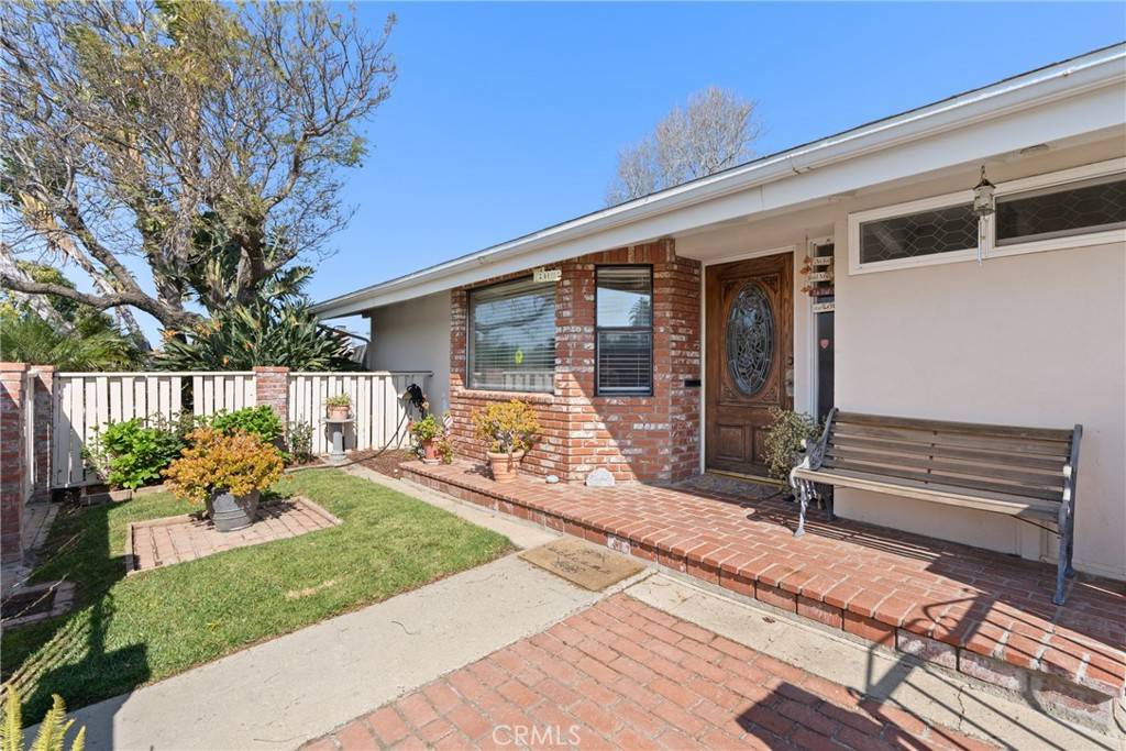 Santa Maria, CA 93454,903 E Fesler ST