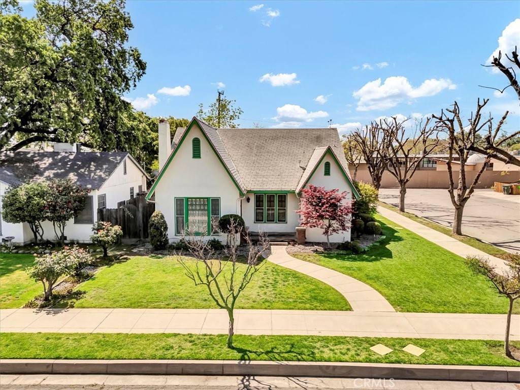 Visalia, CA 93277,615 W Myrtle AVE