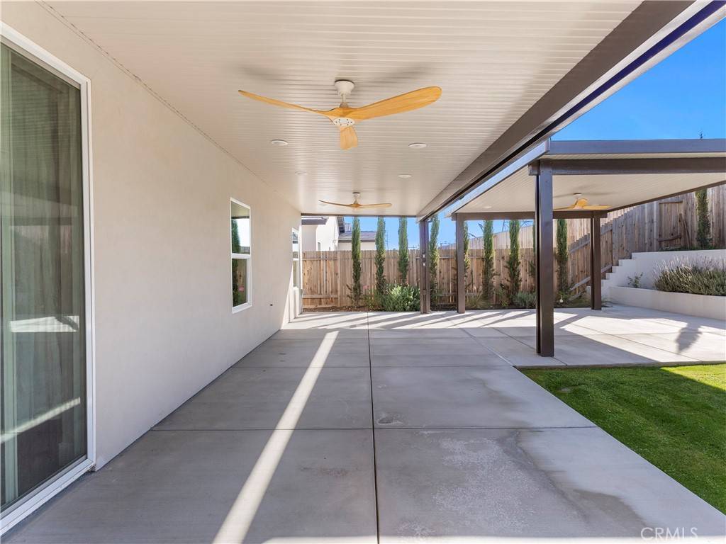 Bakersfield, CA 93306,5211 Wingspan LN