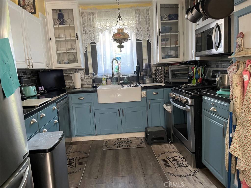 Lompoc, CA 93436,421 S O PL