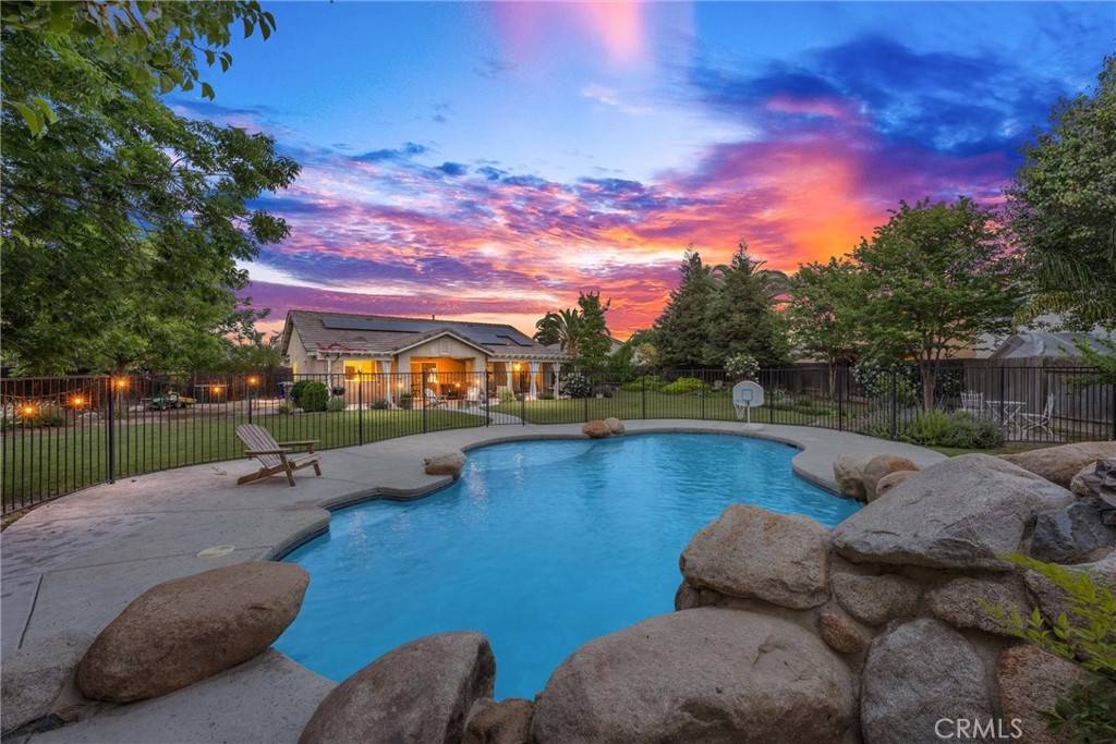 Bakersfield, CA 93312,12517 Stonington ST