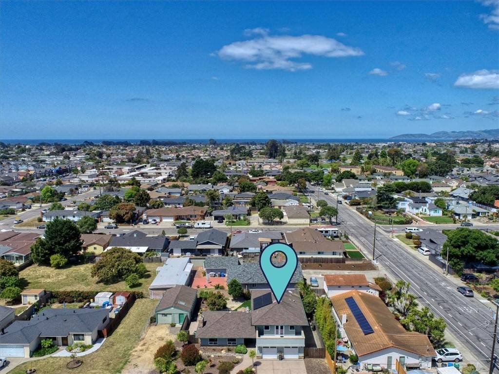 Arroyo Grande, CA 93420,404 Pecan ST