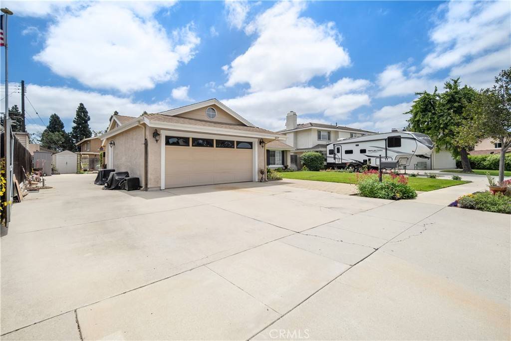 Camarillo, CA 93010,3310 Corby AVE